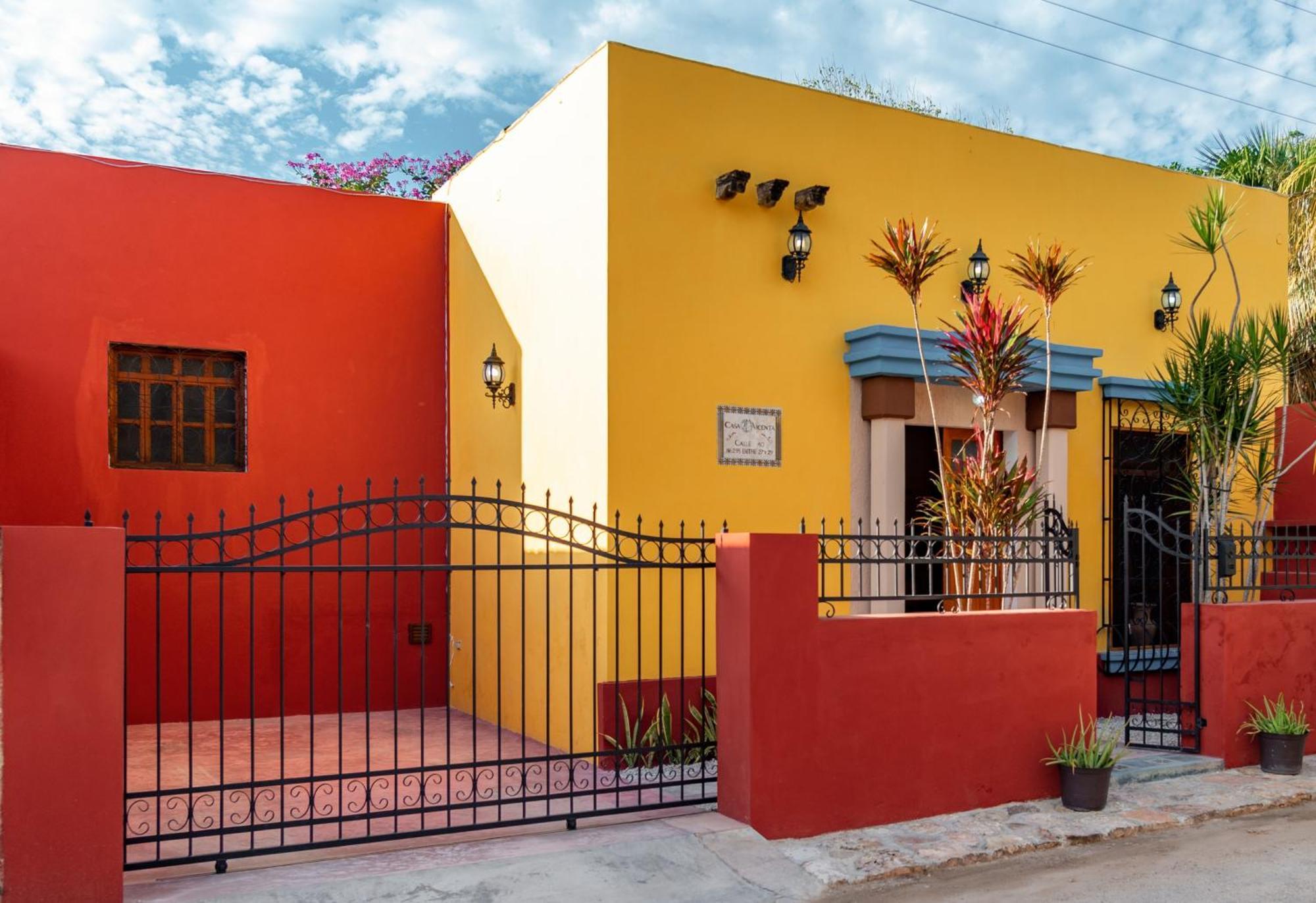 Отель Casa Vicenta Исамаль Экстерьер фото